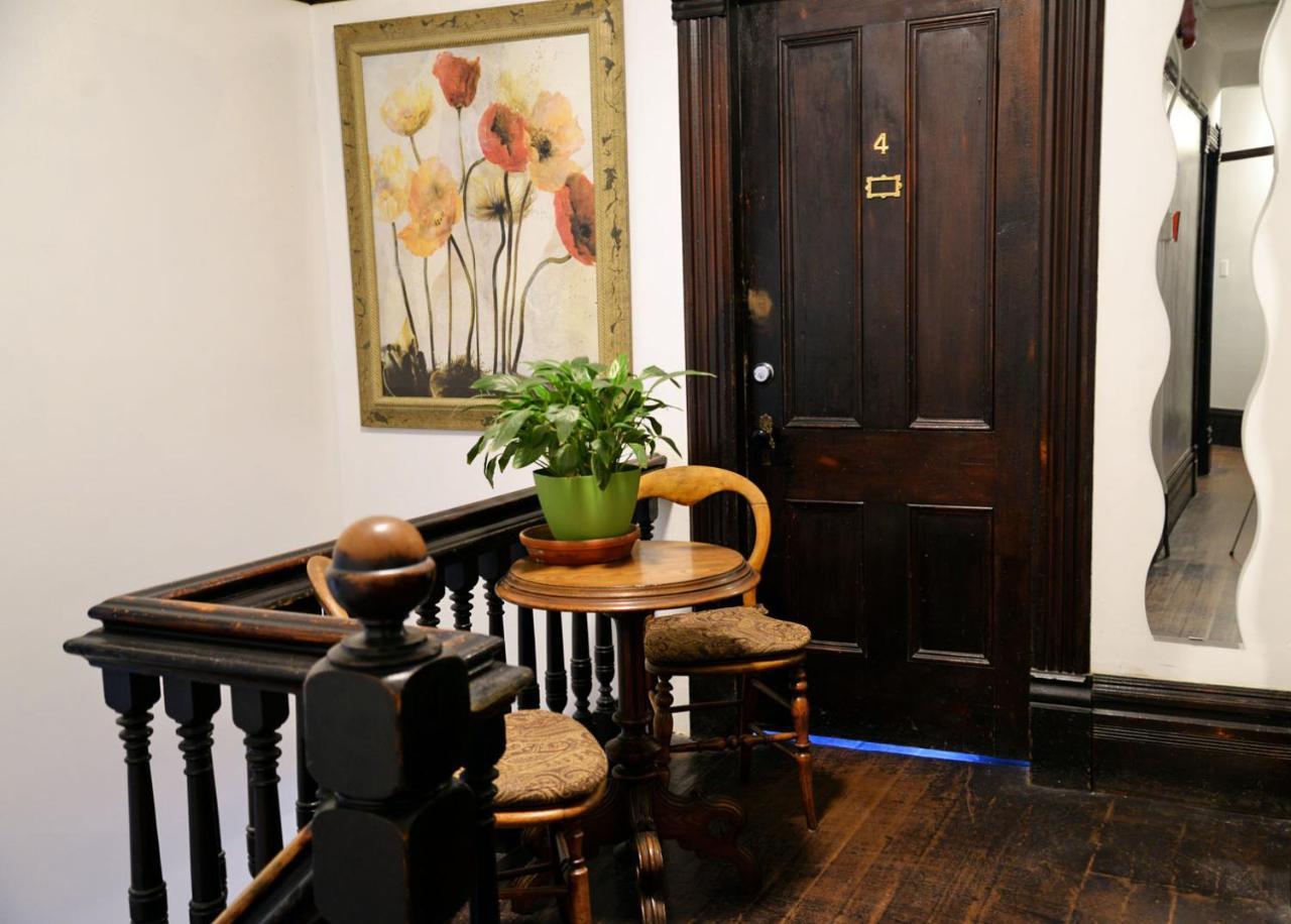 Vancouver Hideaway Guesthouse Екстер'єр фото
